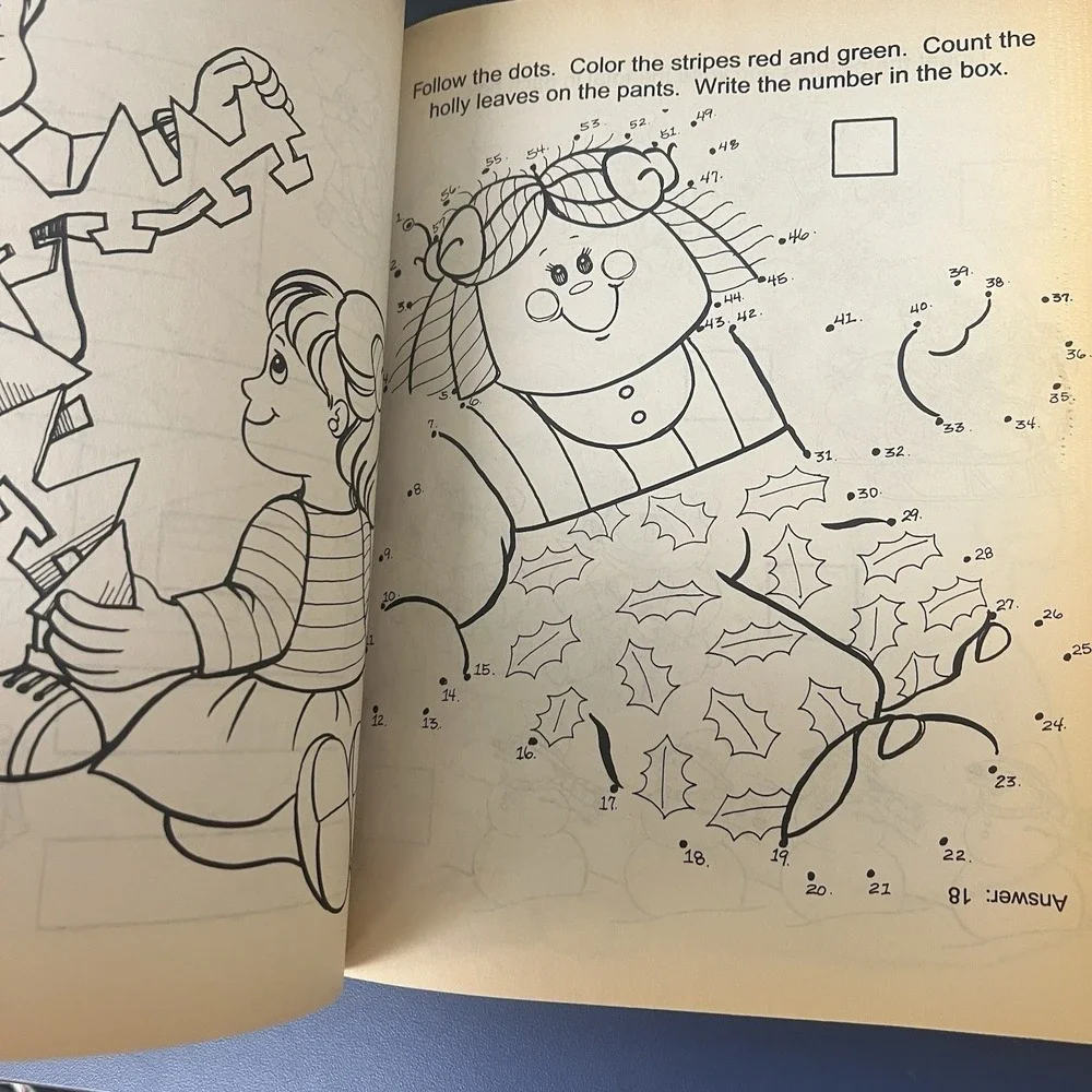 Vintage‎ jumbo Christmas coloring and activity book Landolls 1993 edition puppy